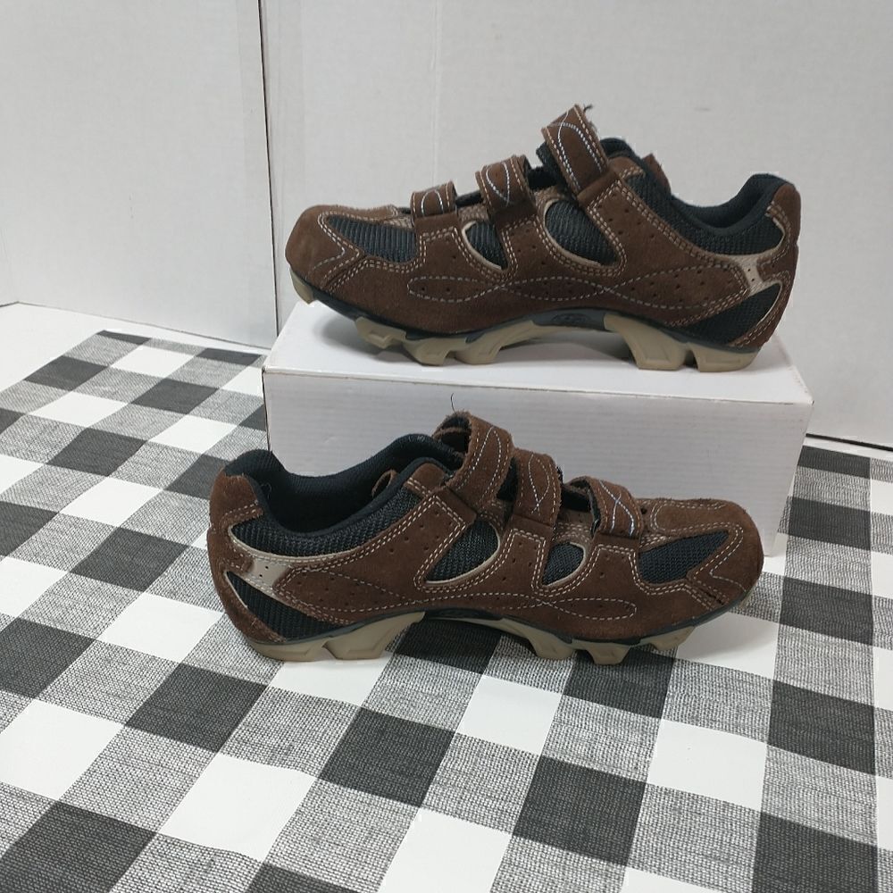 Specialized Riata Womens SZ  9 Bike Shoes Brown Suede   EUR 40